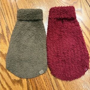 Barefoot Dreams Pet Dog Sweaters in green and maroon size XS Xsmall